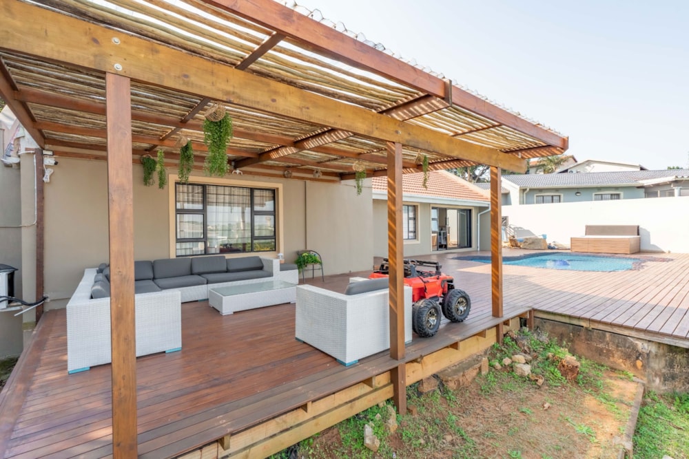 Single-storey house for sale in Glen Anil - 1ND1702654