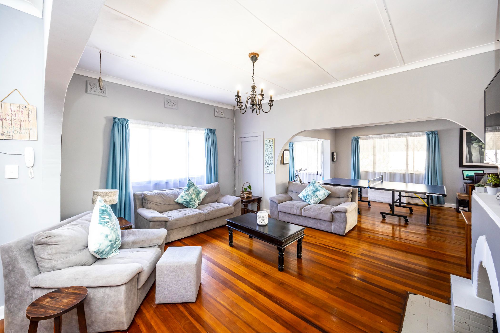 House for sale in Bonnie Doon - 1EZ1702866