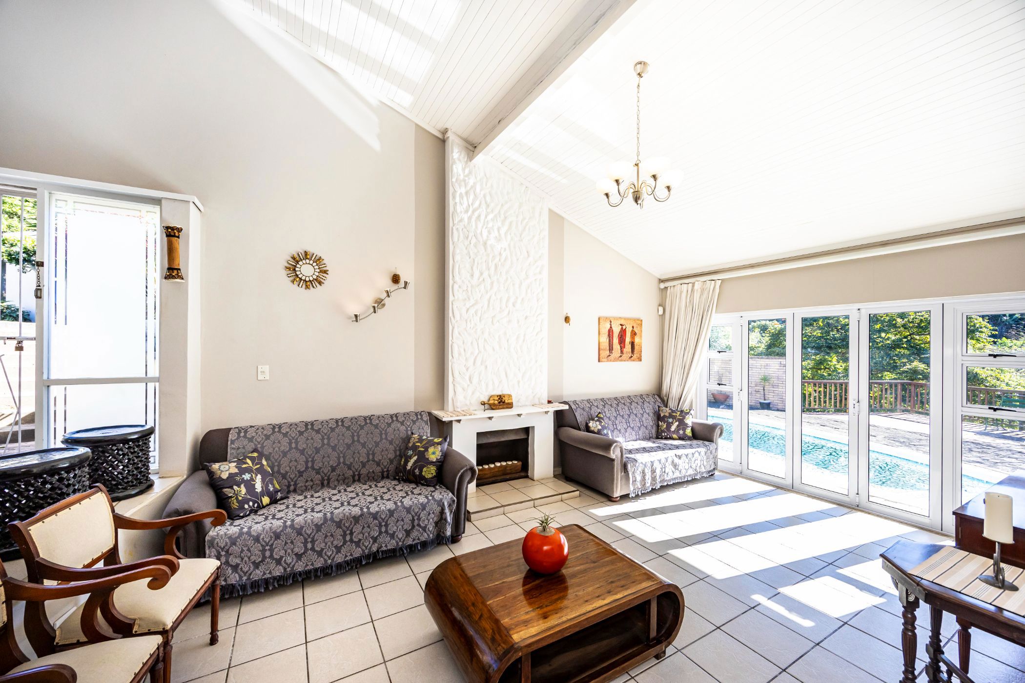 House for sale in Beacon Bay - 1EZ1703409