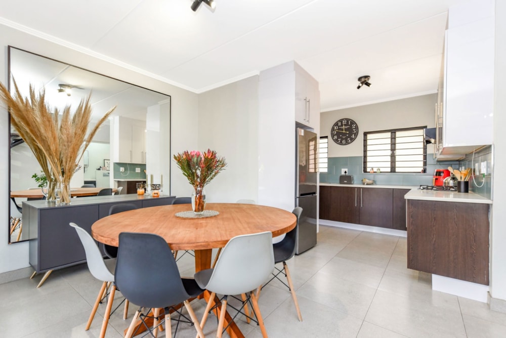 Double-storey house for sale in Douglasdale - FW1705635 Double-storey house for sale in Douglasdale - FW1705635