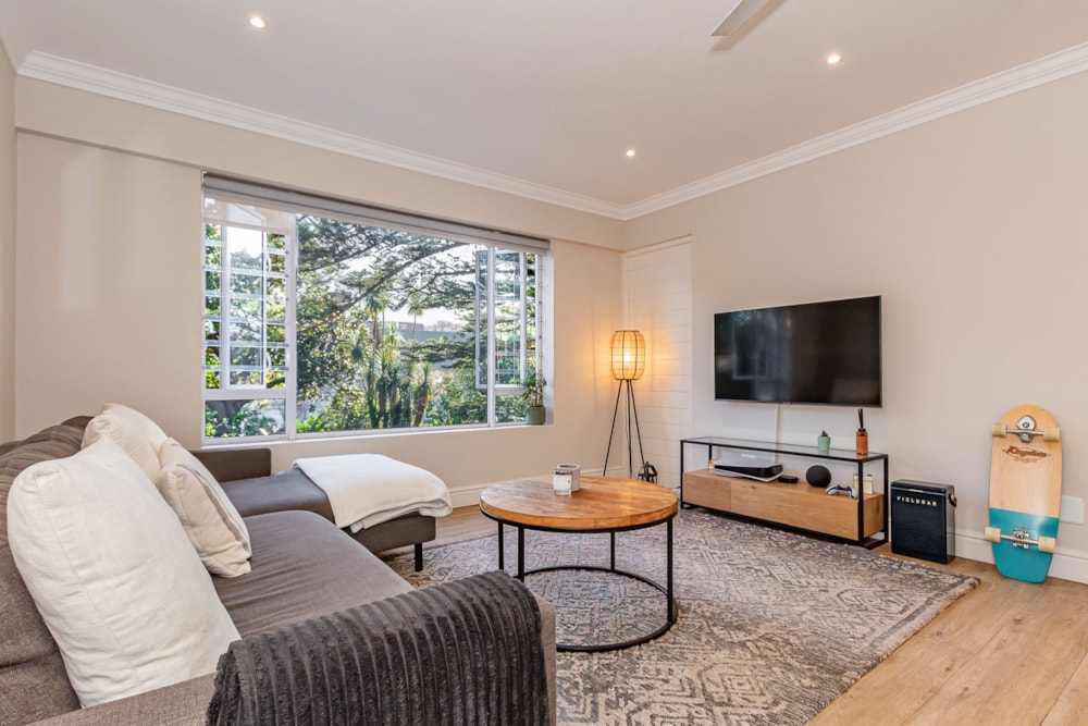 Apartment sold in Rondebosch - KW1704123 Apartment sold in Rondebosch - KW1704123