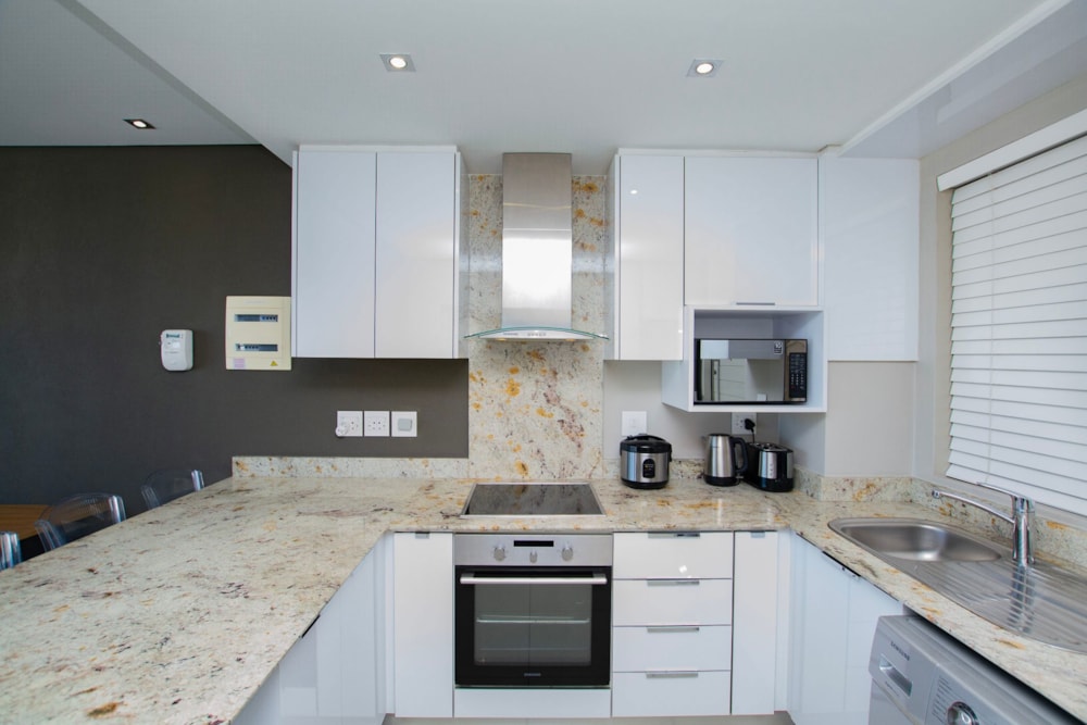 Apartment for sale in Stellenbosch Central - ST1704132 Apartment for sale in Stellenbosch Central - ST1704132