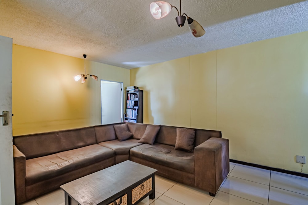 Apartment for sale in Muckleneuk - PT1702833 Apartment for sale in Muckleneuk - PT1702833