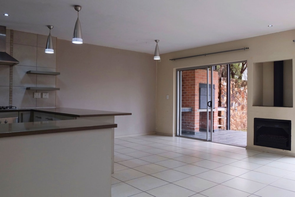 Townhouse let in Southdowns Estate - CNL1705127 Townhouse let in Southdowns Estate - CNL1705127