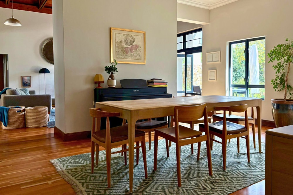 House let in Southdowns Estate - CNL1705277