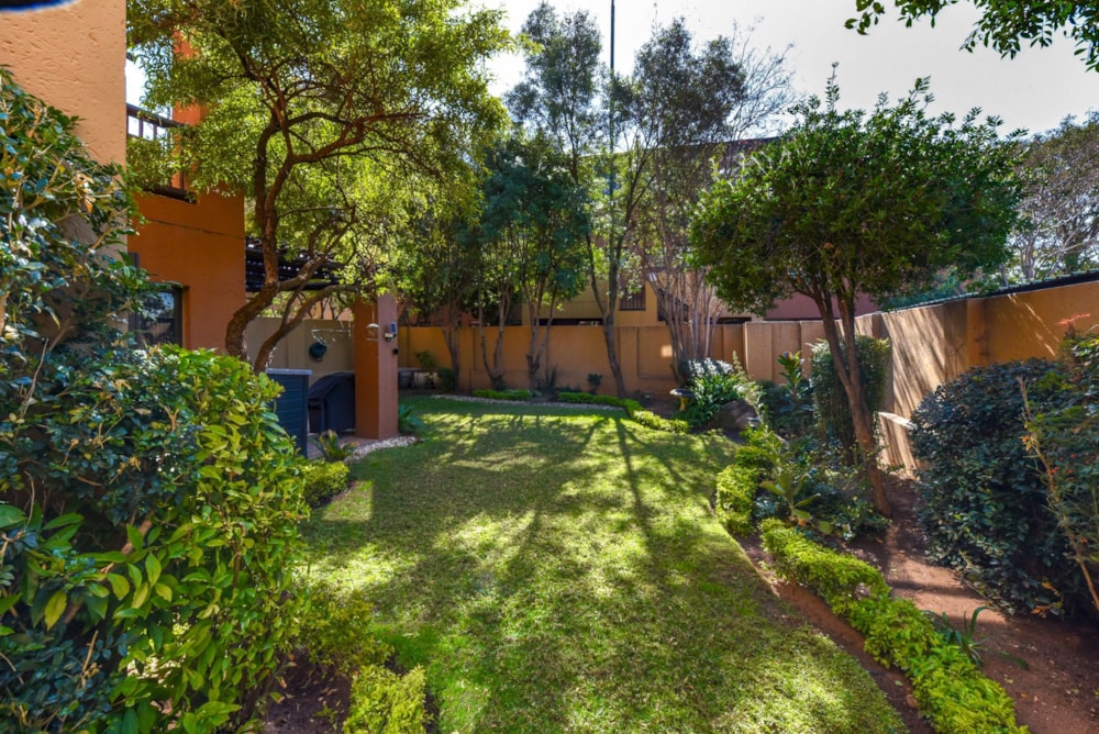 Garden apartment for sale in Lonehill - FW1704170 Garden apartment for sale in Lonehill - FW1704170