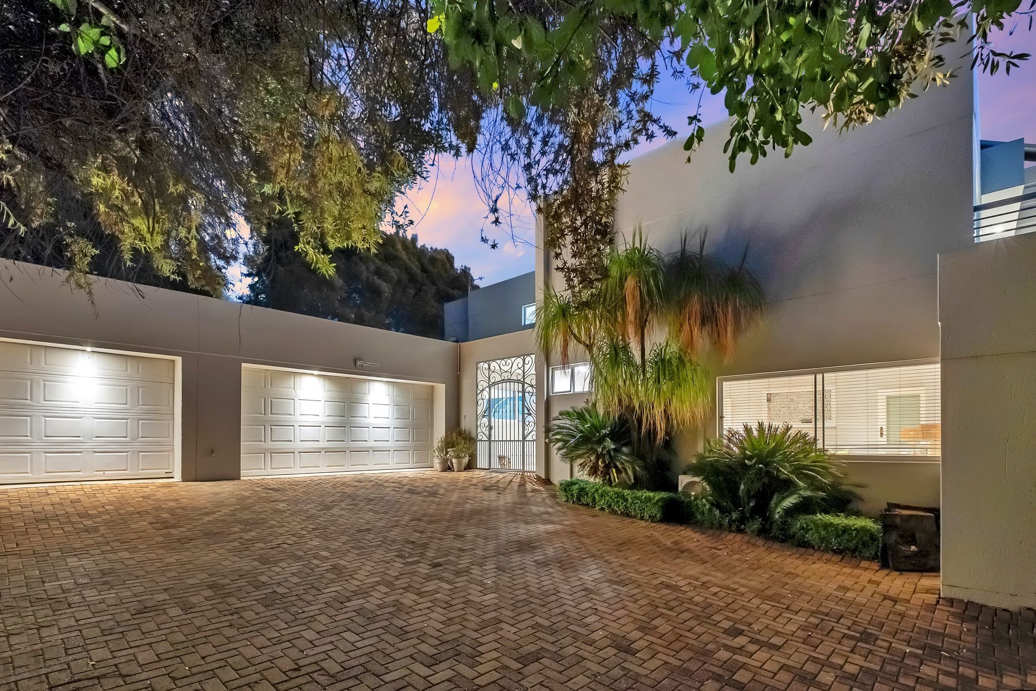 House for sale in Dainfern Golf Estate - FW1705662