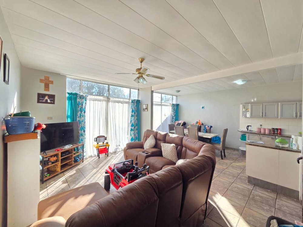 Apartment for sale in Hutten Heights - 1NW1704515