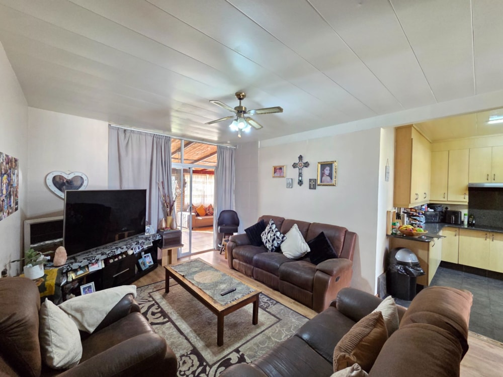 Apartment for sale in Hutten Heights - 1NW1703924 Apartment for sale in Hutten Heights - 1NW1703924