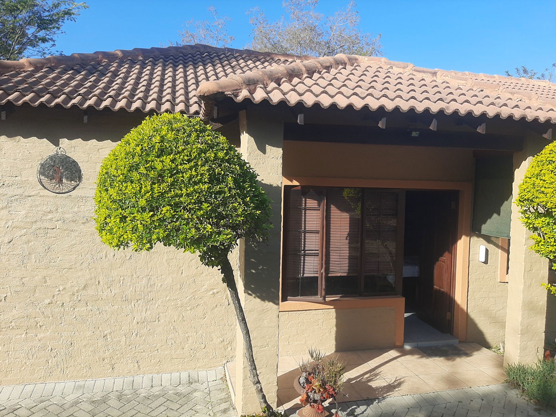 Security complex home for sale in Stonehenge - 1NS1701990