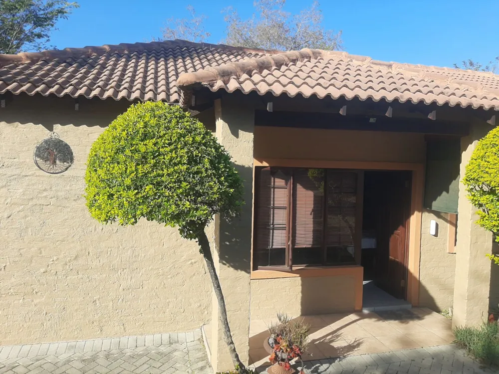 Security complex home for sale in Stonehenge - 1NS1701990 Security complex home for sale in Stonehenge - 1NS1701990