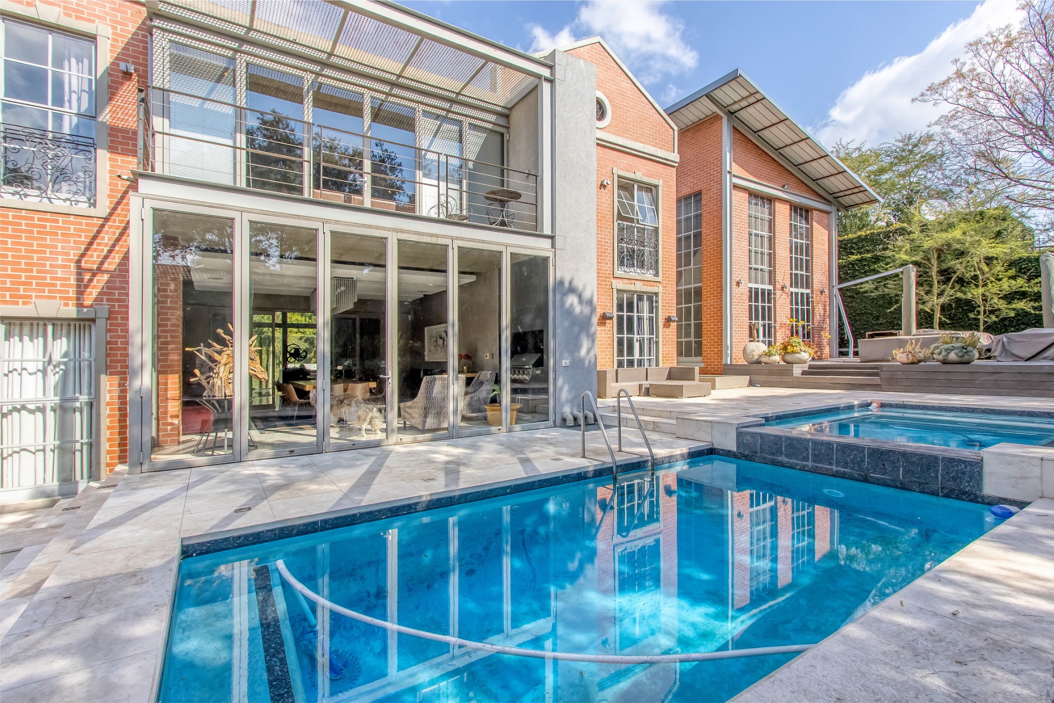 House for sale in Bryanston - HP1704724