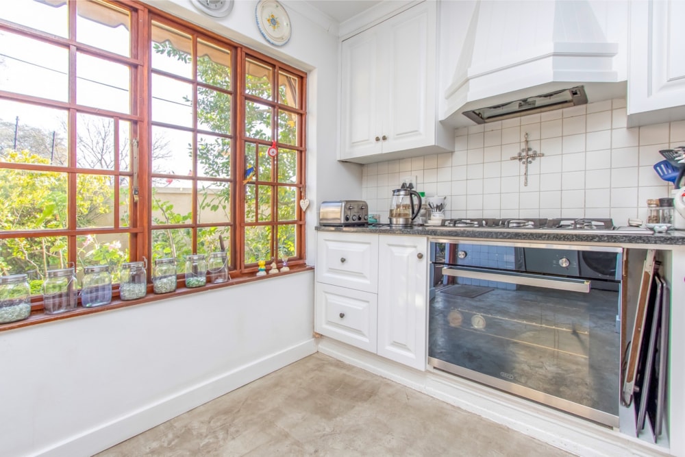 House sold in Bryanston - HP1704452 House sold in Bryanston - HP1704452