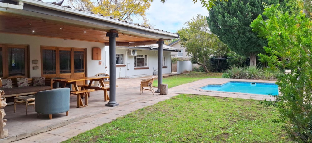 House for sale in Wesbank, Oudtshoorn - 1OU1704537 House for sale in Wesbank, Oudtshoorn - 1OU1704537