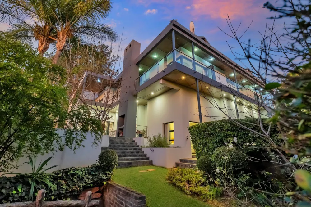 House for sale in Morningside, Sandton - HP1649350