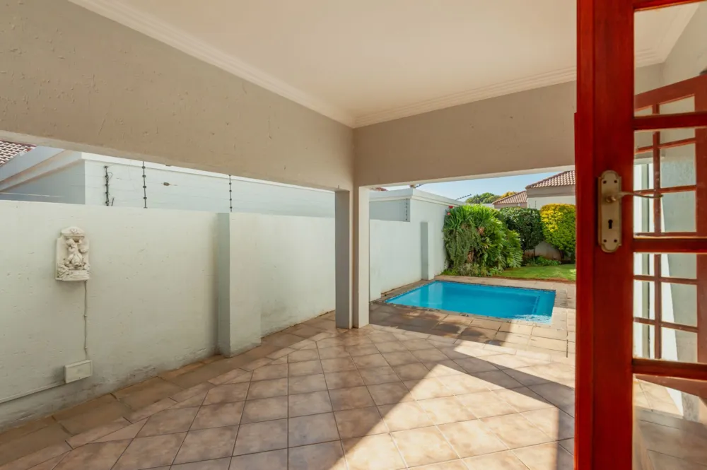 Townhouse sold in Linden - HP1703599 Townhouse sold in Linden - HP1703599