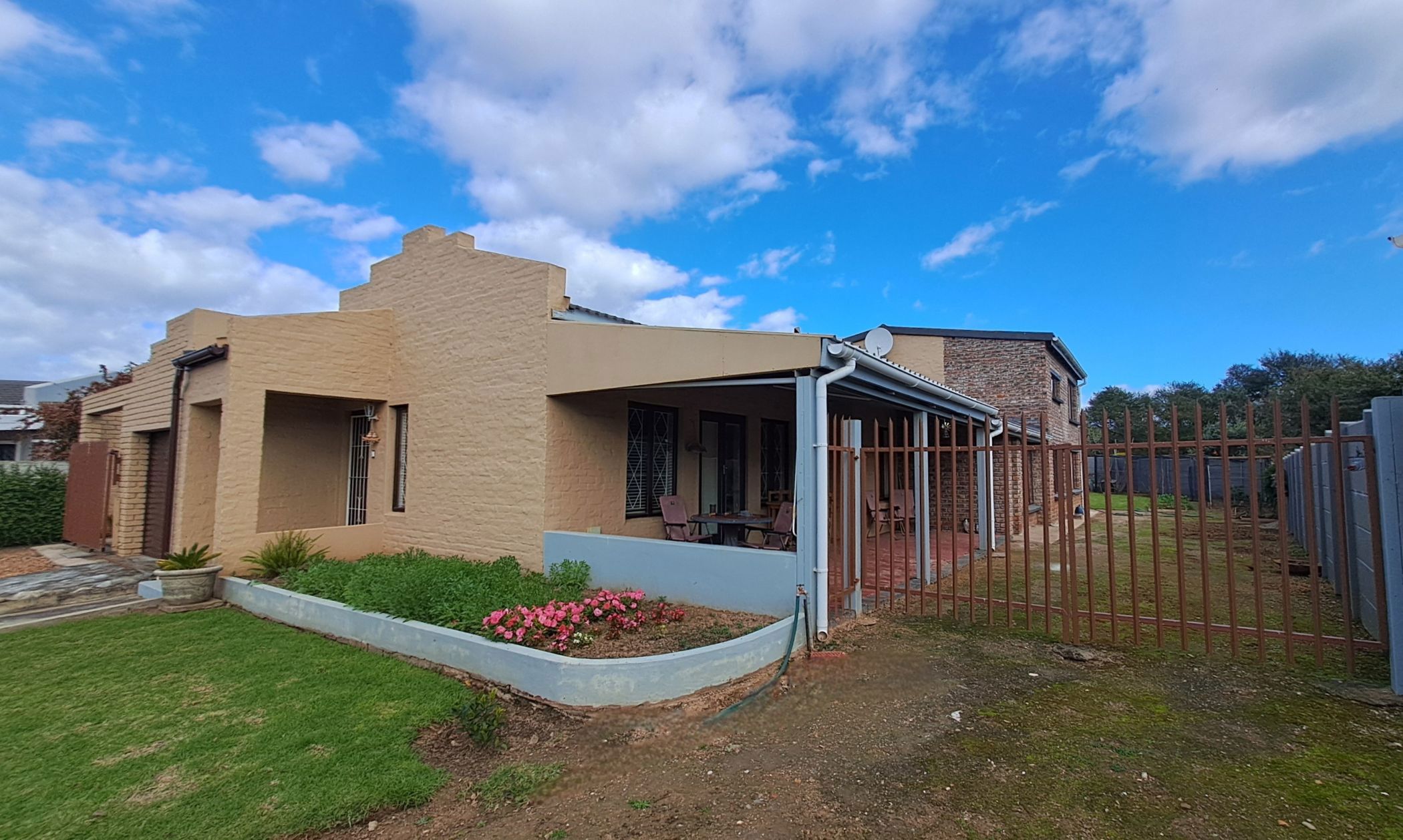 Double-storey house for sale in Heidelberg, Garden Route - 1SR1702441