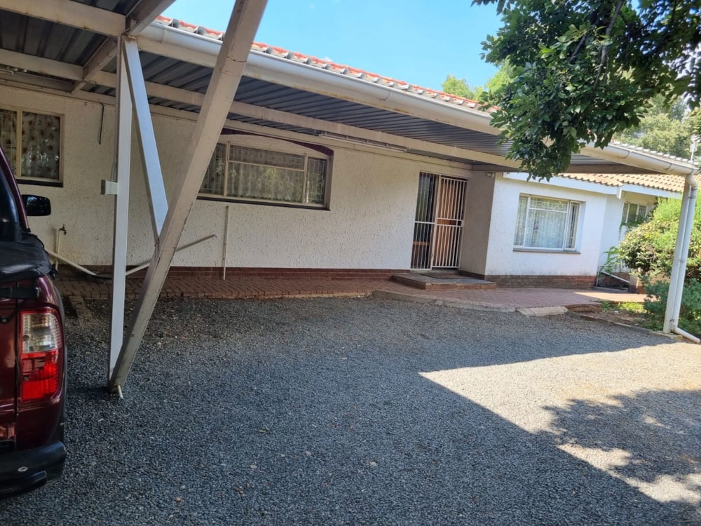 House for sale in Universitas - 1BX1703107 House for sale in Universitas - 1BX1703107