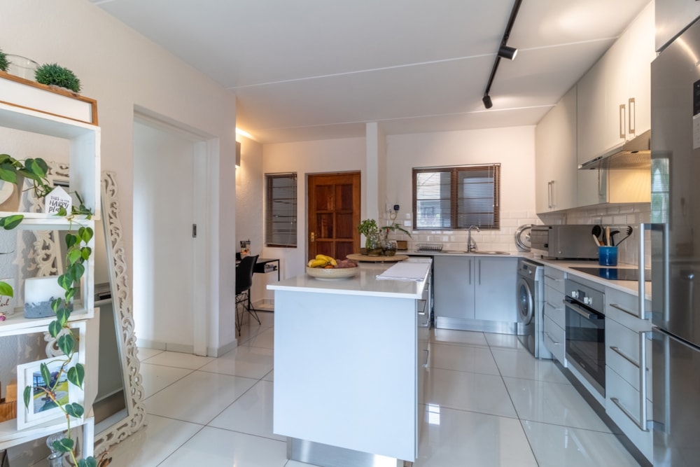 Apartment for sale in Bedfordview - BED1703313 Apartment for sale in Bedfordview - BED1703313