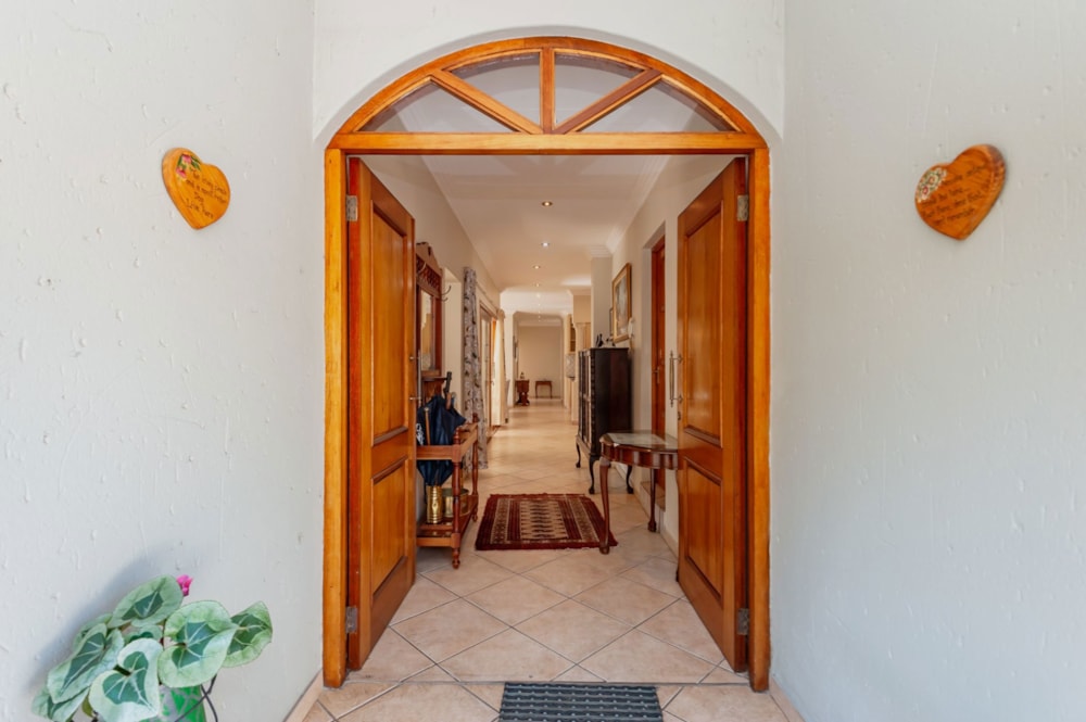 House sold in Thornhill Estate - BED1704143 House sold in Thornhill Estate - BED1704143