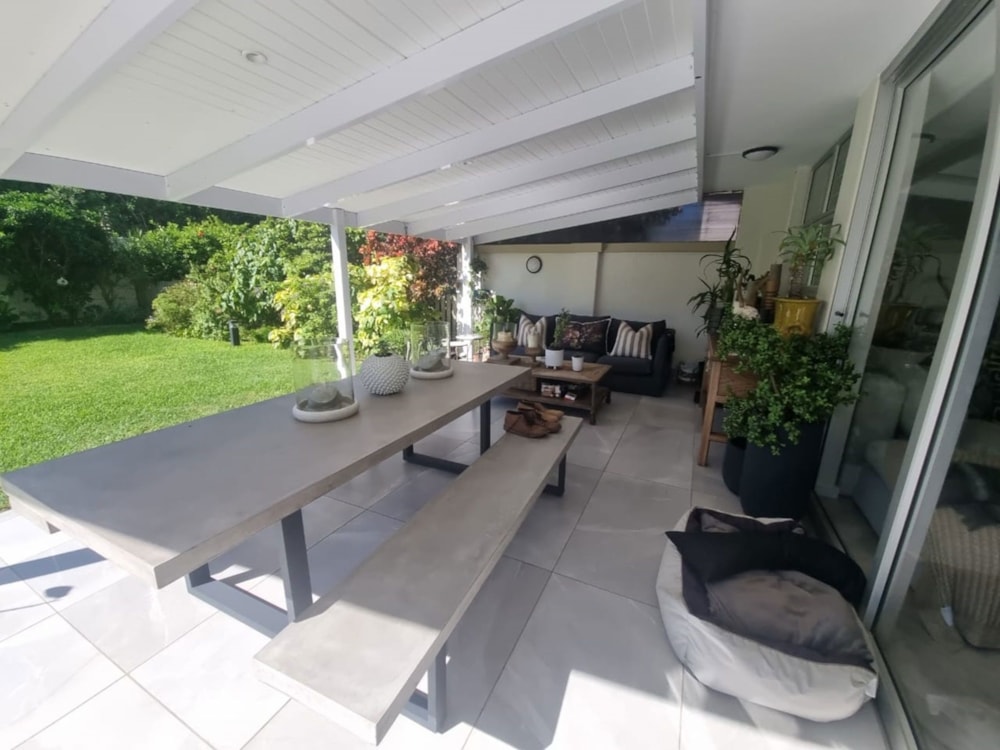 Apartment to rent in uMhlanga Rocks - 1ND1708578 Apartment to rent in uMhlanga Rocks - 1ND1708578