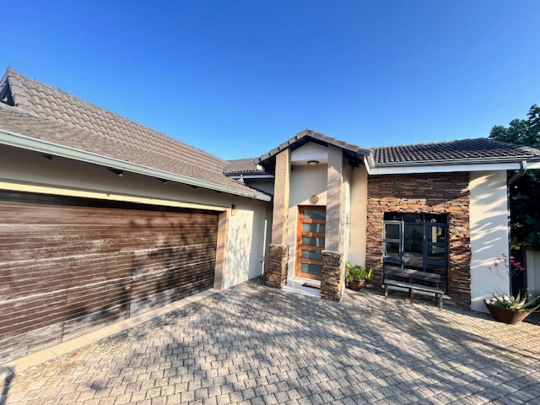 Double-storey house to rent in Meer en See - 1RY1685932