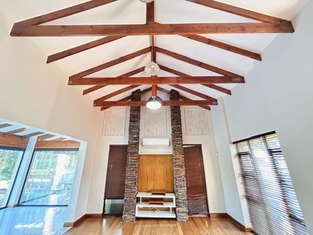 Double-storey house to rent in Meer en See - 1RY1685932