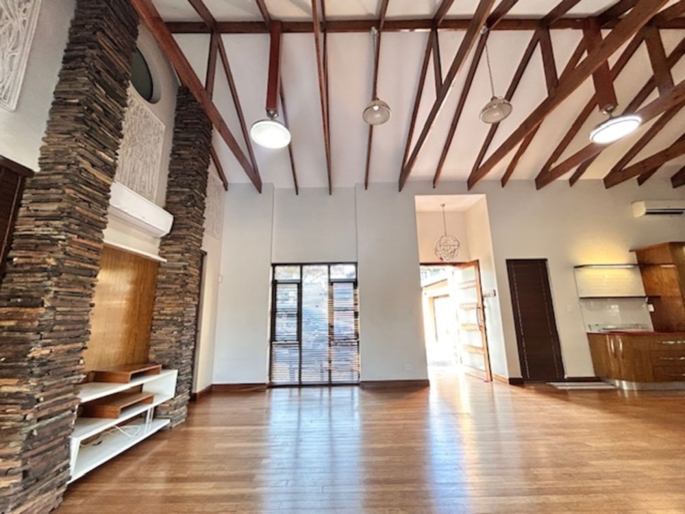 Double-storey house to rent in Meer en See - 1RY1685932