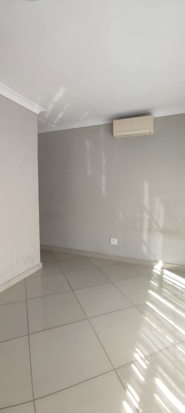 House for sale in Stonehenge - 1NS1709538 House for sale in Stonehenge - 1NS1709538