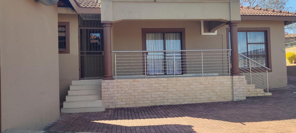 House for sale in Stonehenge - 1NS1709538 House for sale in Stonehenge - 1NS1709538