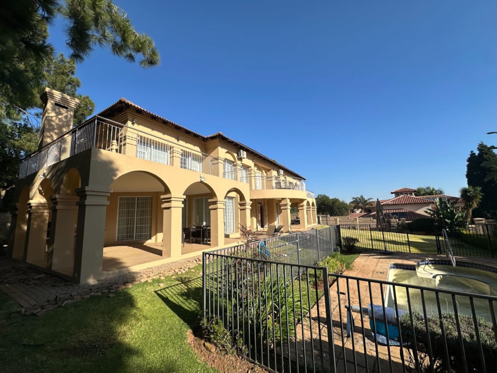 House to rent in Waterkloof Ridge - PT1706019 House to rent in Waterkloof Ridge - PT1706019