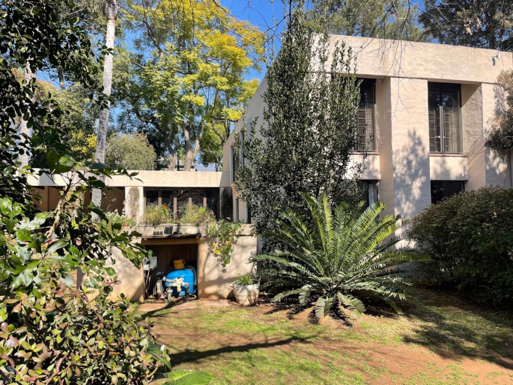 House for sale in Brooklyn, Pretoria East - PT1707261