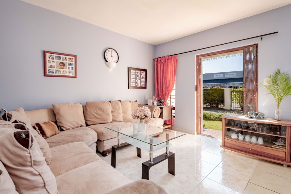 Apartment for sale in Knysna Central - 1KG1709152 Apartment for sale in Knysna Central - 1KG1709152