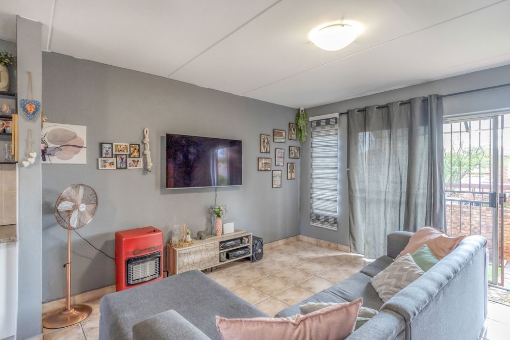 Townhouse for sale in Wilgeheuwel - RAN1708114