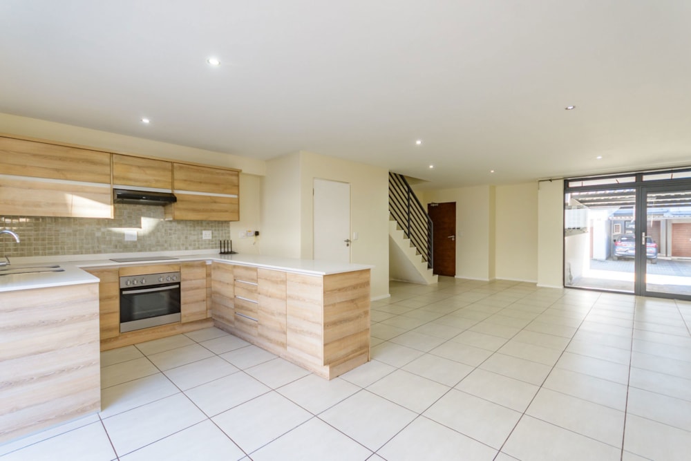 Double-storey apartment for sale in Rynfield - EN1707091