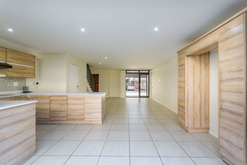 Double-storey apartment for sale in Rynfield - EN1707091