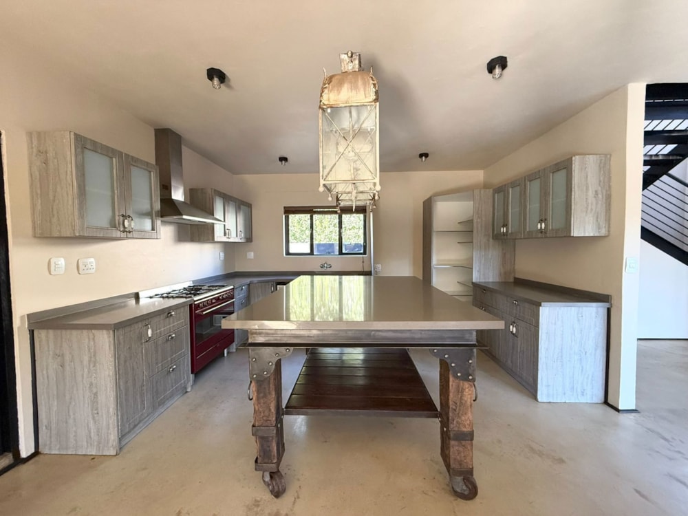 House for sale in Copperleaf - 1CU1679801 House for sale in Copperleaf - 1CU1679801