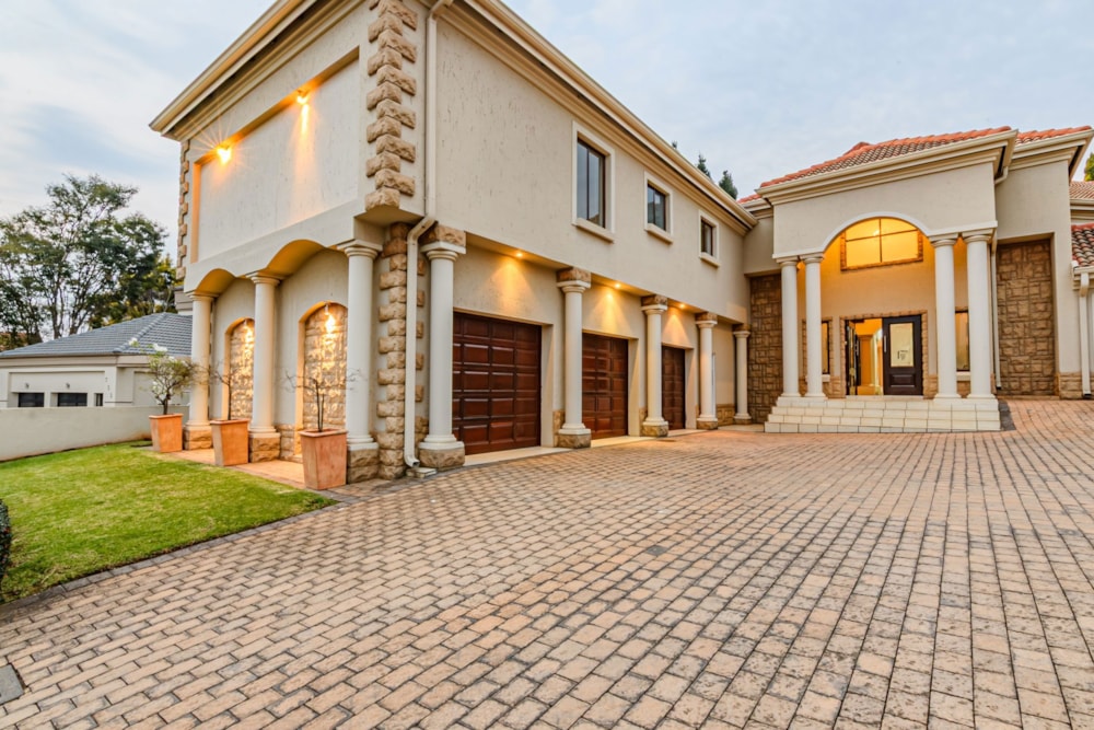 House for sale in Cornwall Hill - CN1708105