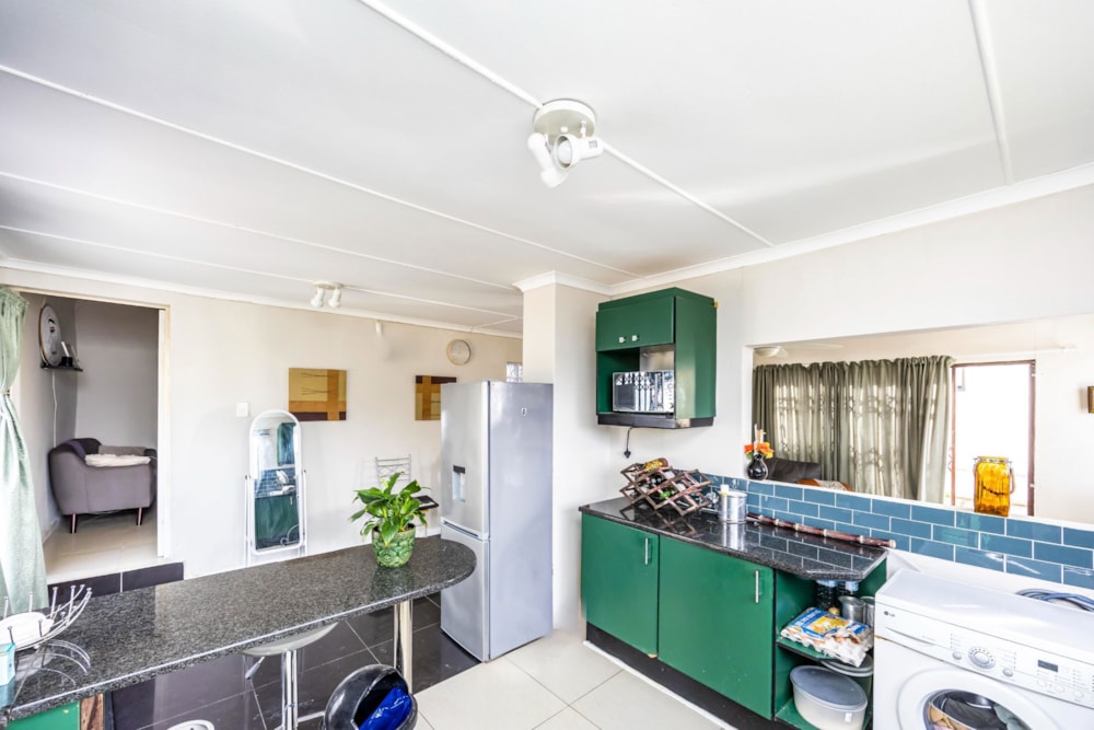 House sold in Beacon Bay - 1EZ1707032 House sold in Beacon Bay - 1EZ1707032