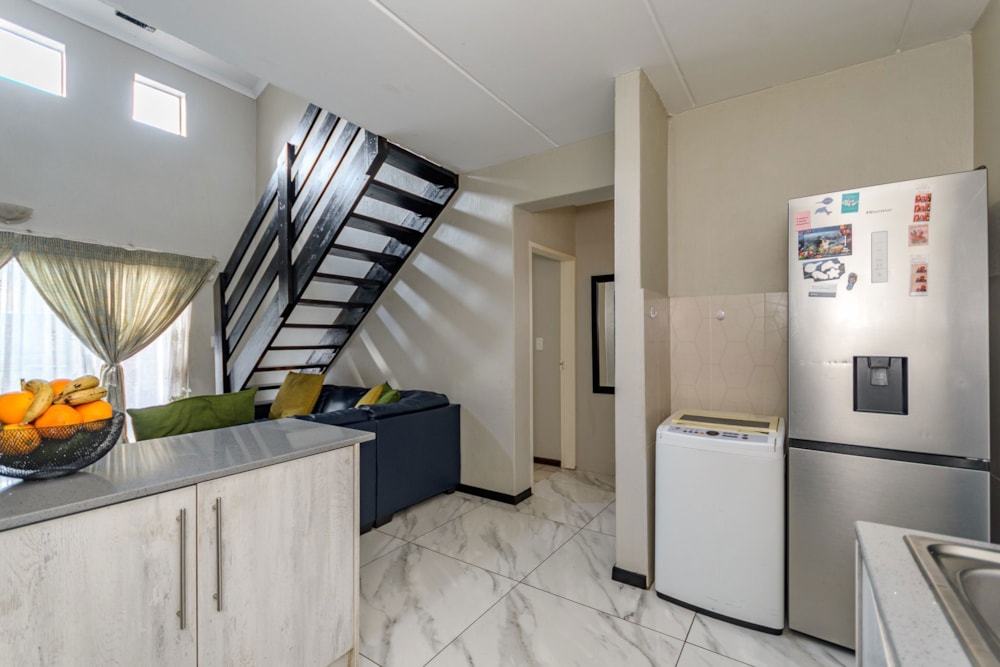 Townhouse for sale in Honey Park - RAN1708426