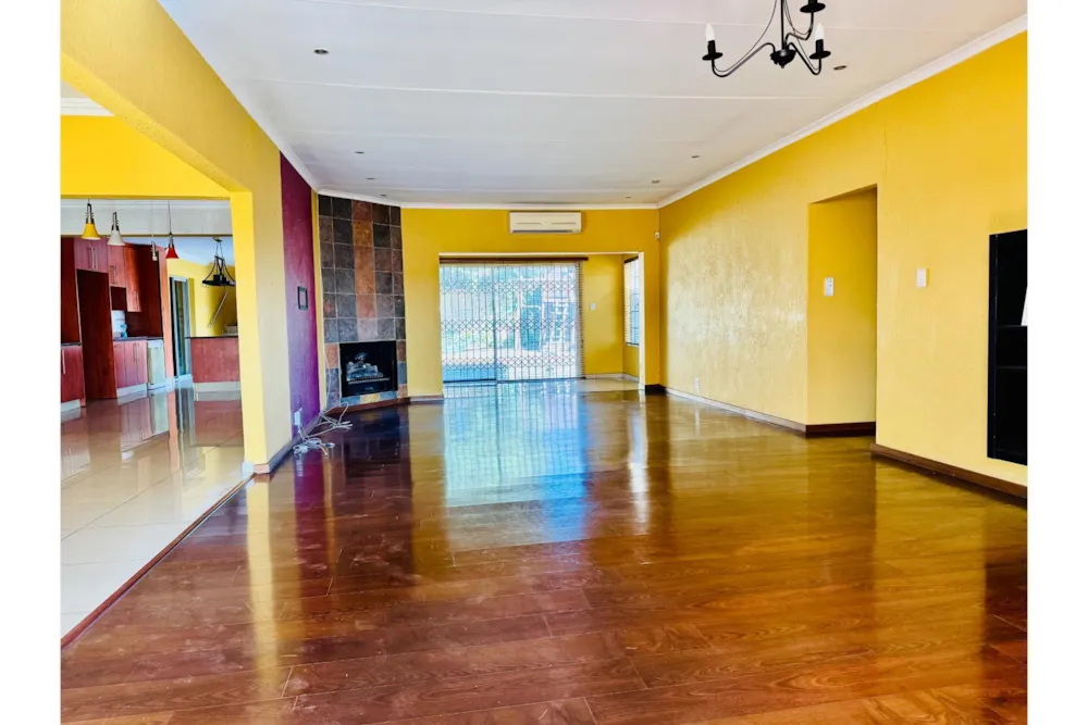House for sale in Parkrand - BOK1707870