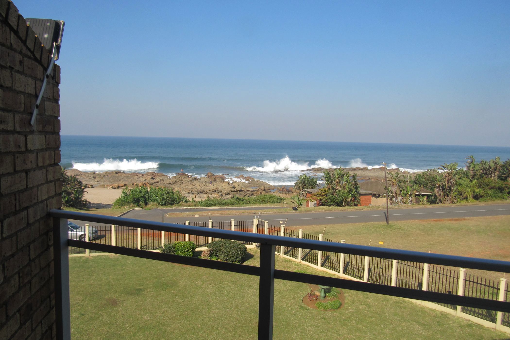 Apartment for sale in Uvongo - 1PX1419850