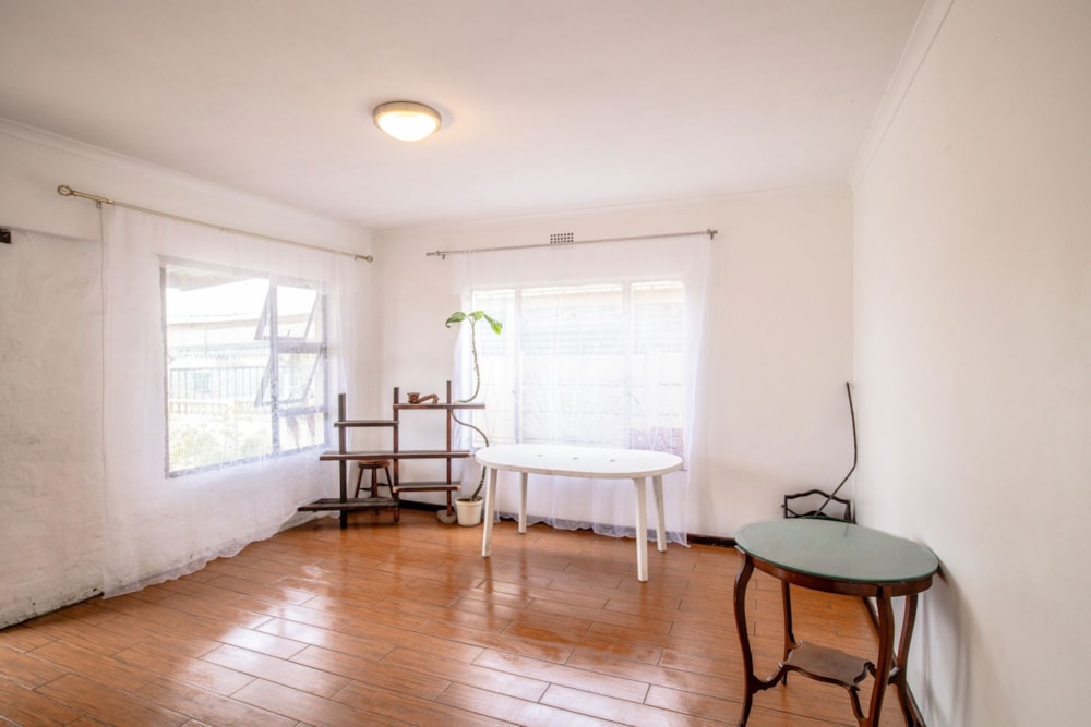 House sold in Athlone, Cape Town - 1AH1705253