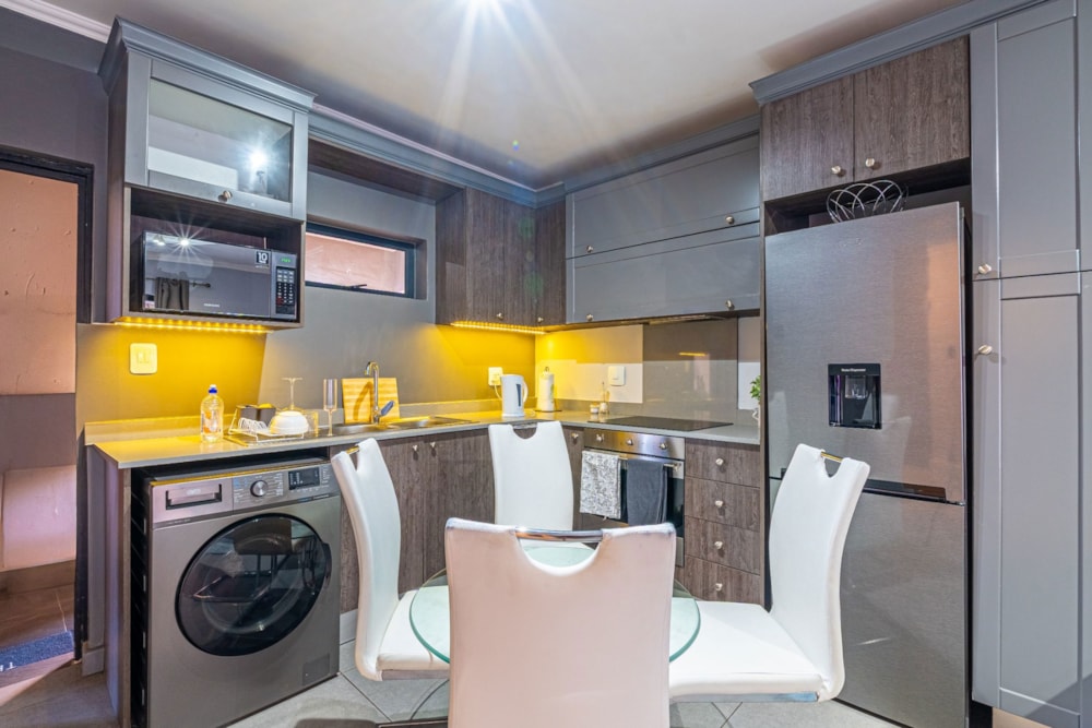 Apartment for sale in Bryanston - HP1705925