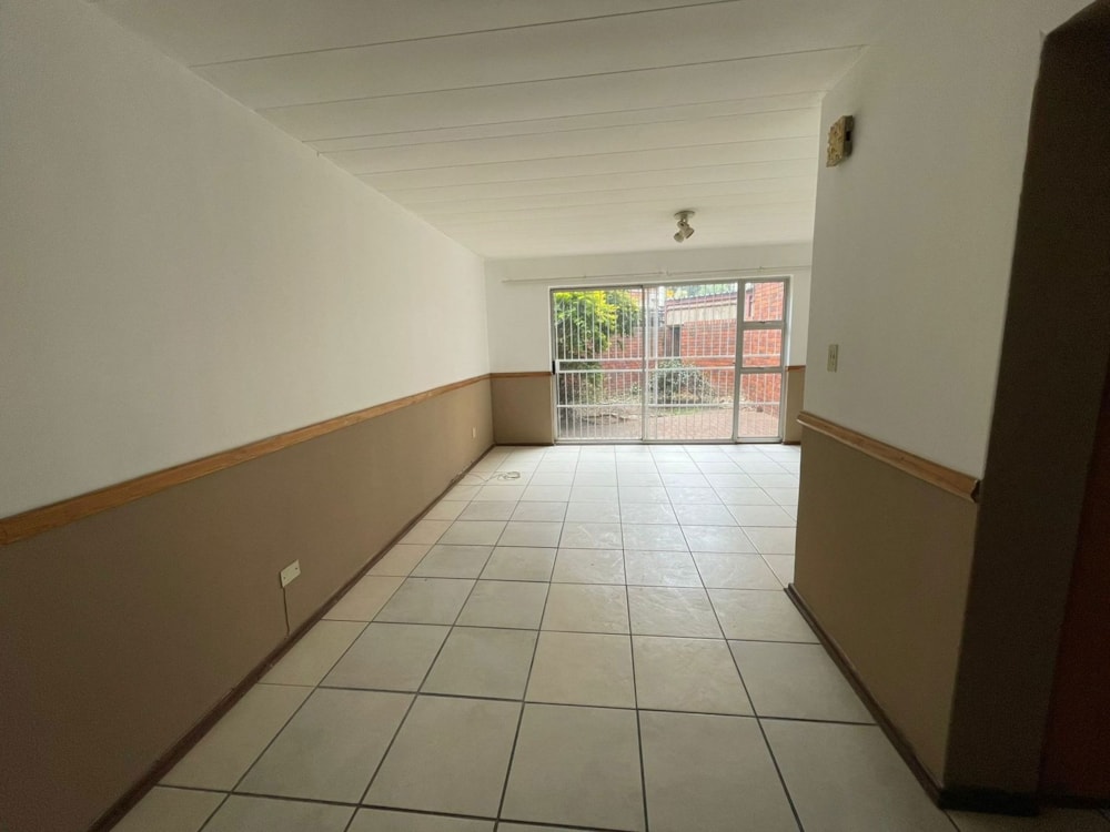 Apartment for sale in Westdene, Bloemfontein - 1BX1706507 Apartment for sale in Westdene, Bloemfontein - 1BX1706507