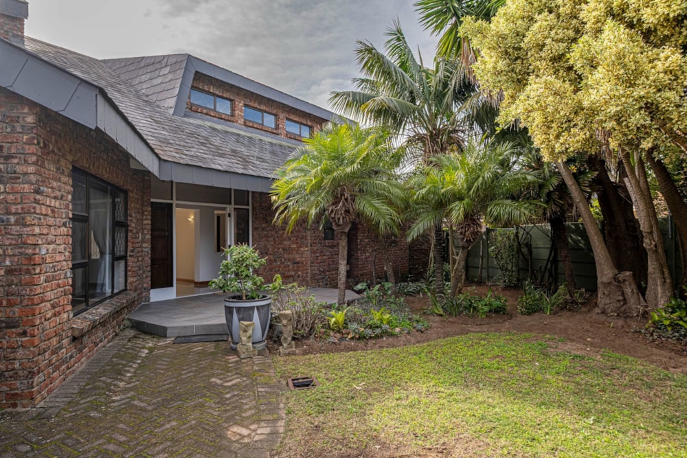 House for sale in Summerstrand - 1PLZ1707493