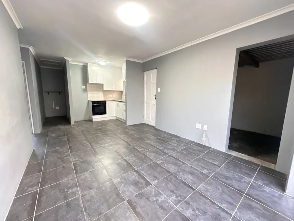 Townhouse sold in Sherwood, Port Elizabeth, Gqeberha - 1PLZ1707569