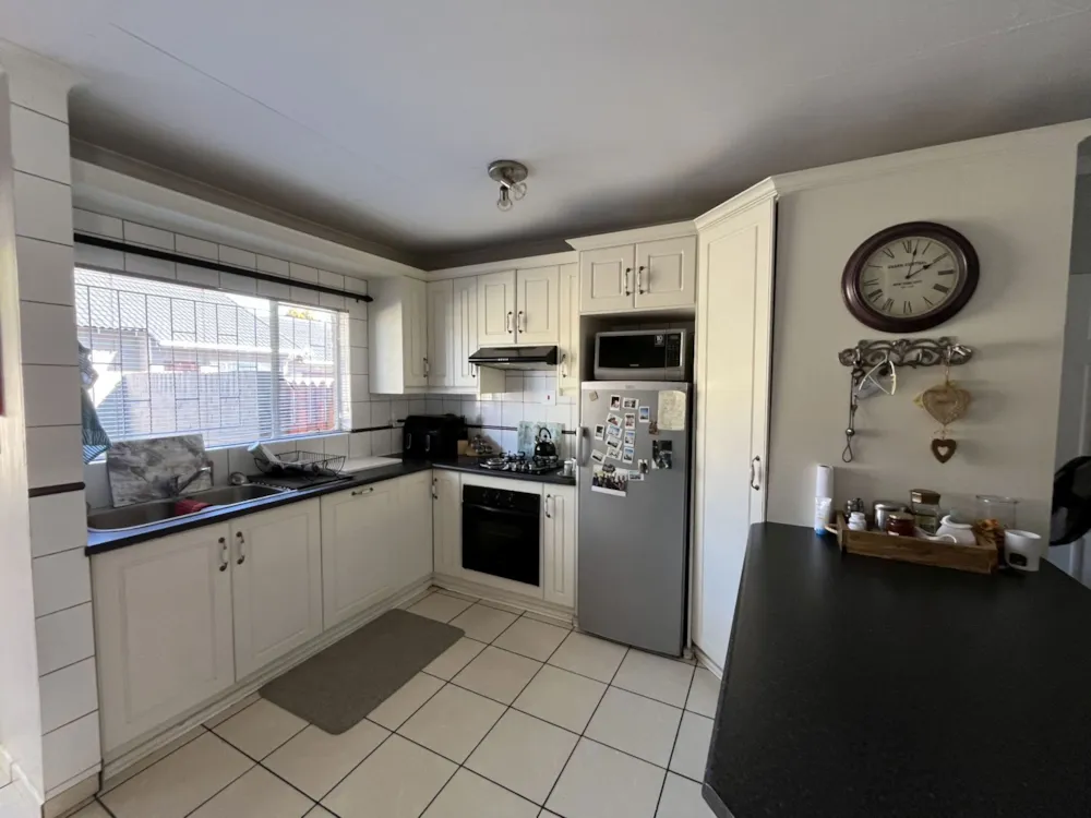 Townhouse sold in Langenhovenpark - 1BX1706854 Townhouse sold in Langenhovenpark - 1BX1706854