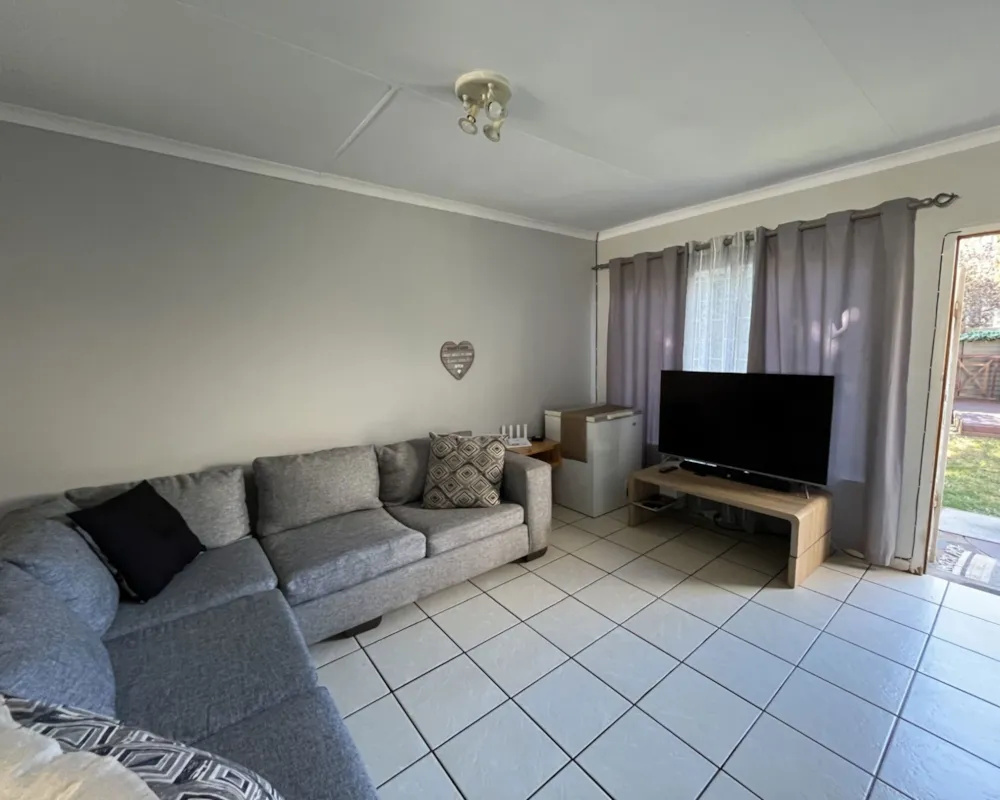 Townhouse sold in Langenhovenpark - 1BX1706854 Townhouse sold in Langenhovenpark - 1BX1706854