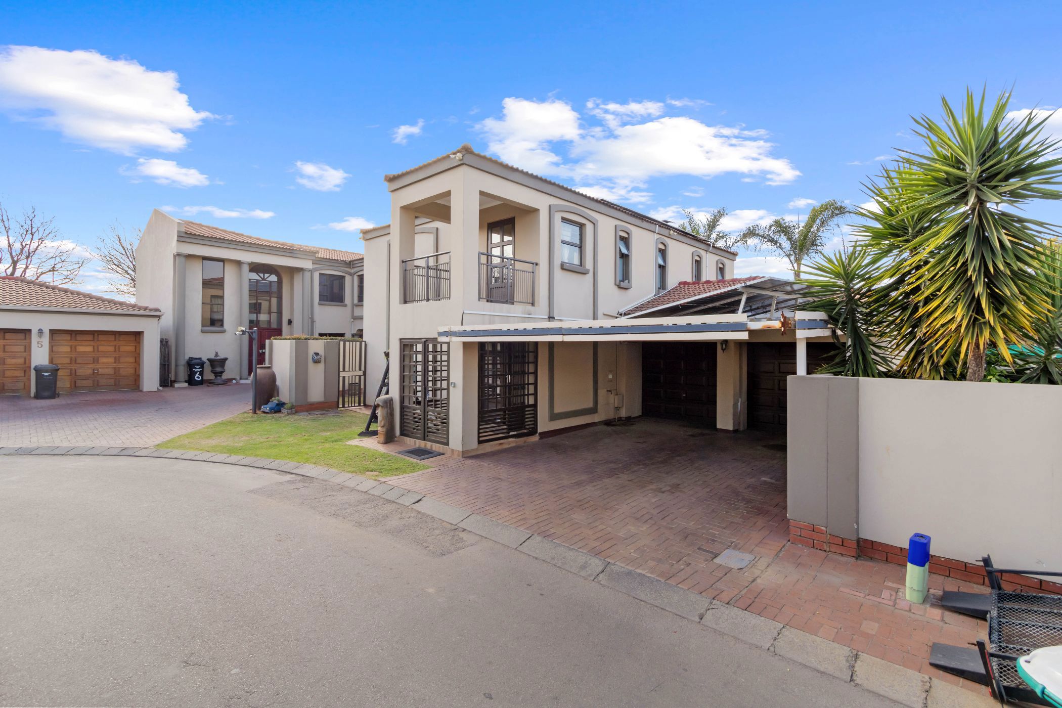 House for sale in Beyers Park - BOK1706253